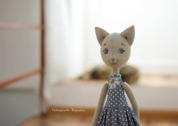 making doll kitty