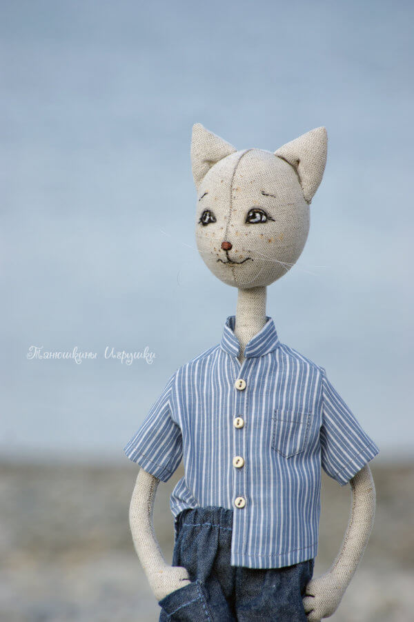 Doll shirt pattern for catlovers